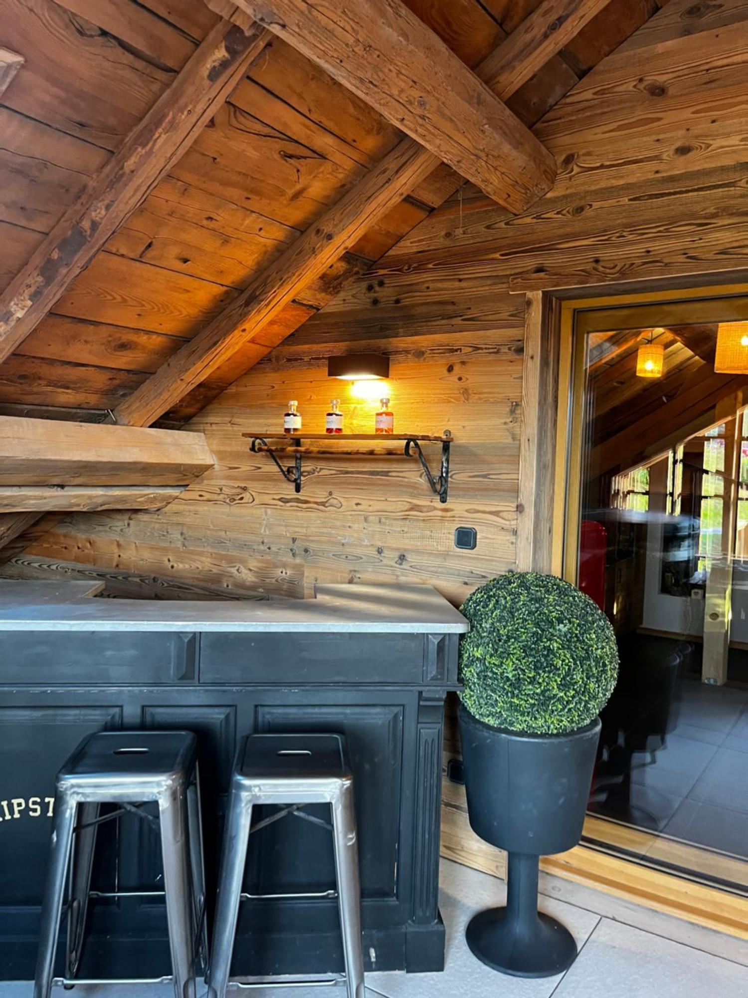 Stone Lake Luxury Lodge Gérardmer Eksteriør billede